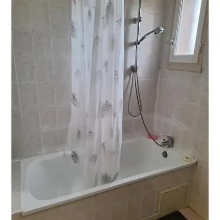 Bed & Breakfast Au 1er Etage D'une Ponteilla